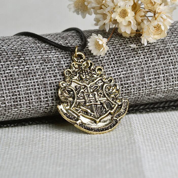 Harry Potter /  Magic school necklace