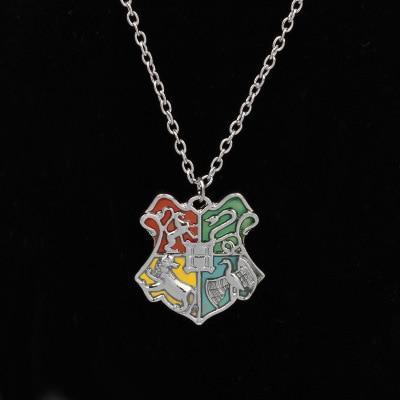 Harry Potter Hogwarts Gryffindor Hufflepuff Ravenclaw Slytherin Metal Keychains/Necklace Pendant 2019